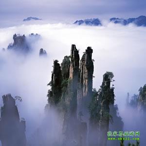 暑期夏令營湘西精華旅游線路：長沙、韶山、張家界、鳳凰純玩8日游